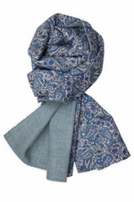 Wool Check Men´s Scarf with Blue Paisley Print